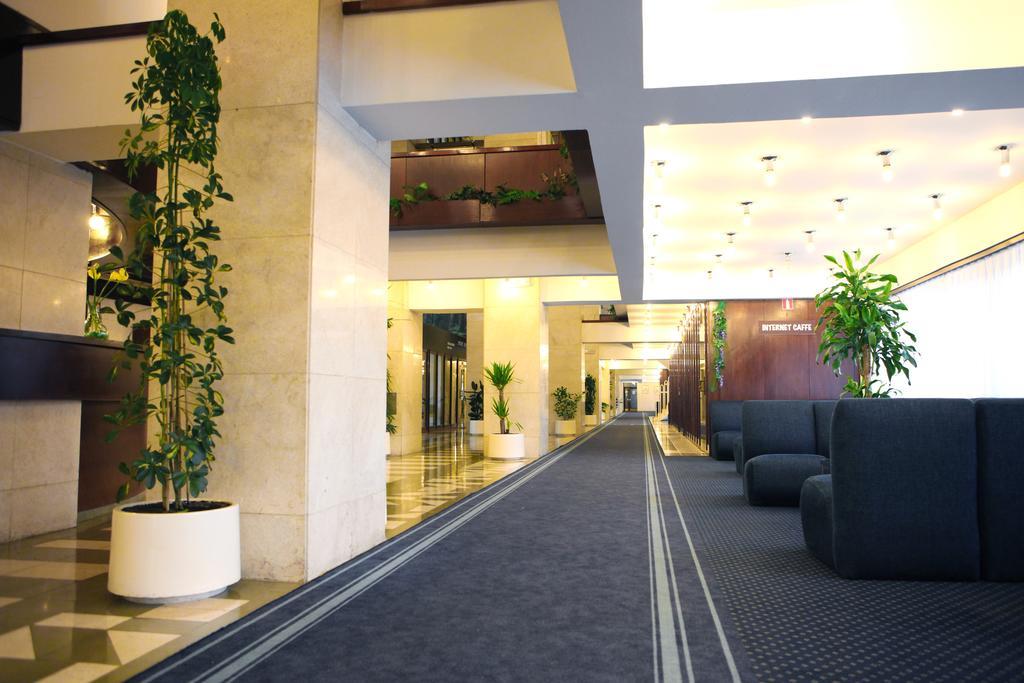 Hotel Novi Zagreb Exterior photo